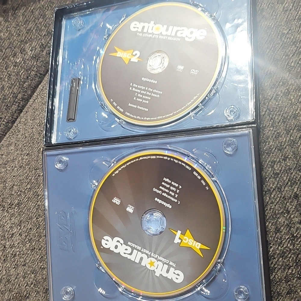 Entourage Complete DVD Set - Picture 3 of 12
